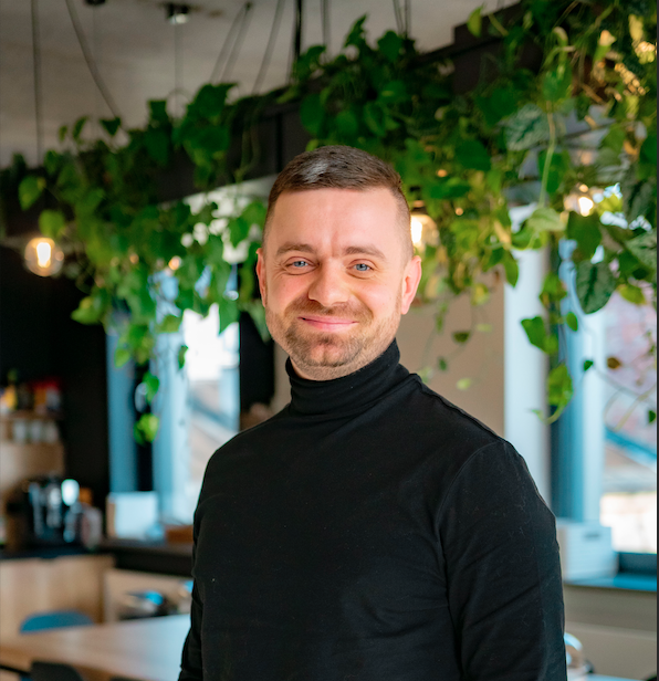 Sebastian Tekieli, Chief AI Agents Officer and software engineer
